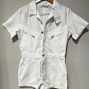 ZARA Women White Utility Romper Short Sleeve Zip Pocket Button Front Size L NWT
